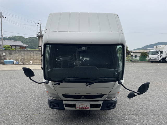 三菱ふそうキャンタークレーン3段小型（2t・3t）[写真10]