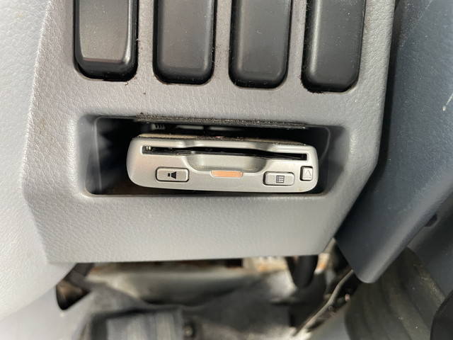 三菱ふそうキャンタークレーン3段小型（2t・3t）[写真38]