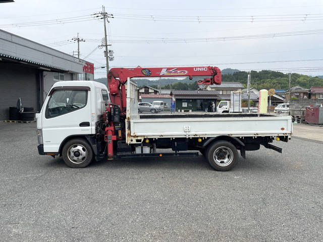 三菱ふそうキャンタークレーン3段小型（2t・3t）[写真05]