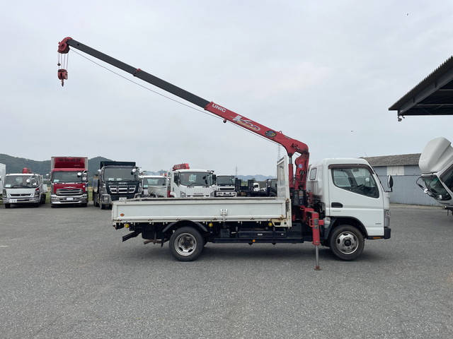三菱ふそうキャンタークレーン3段小型（2t・3t）[写真08]