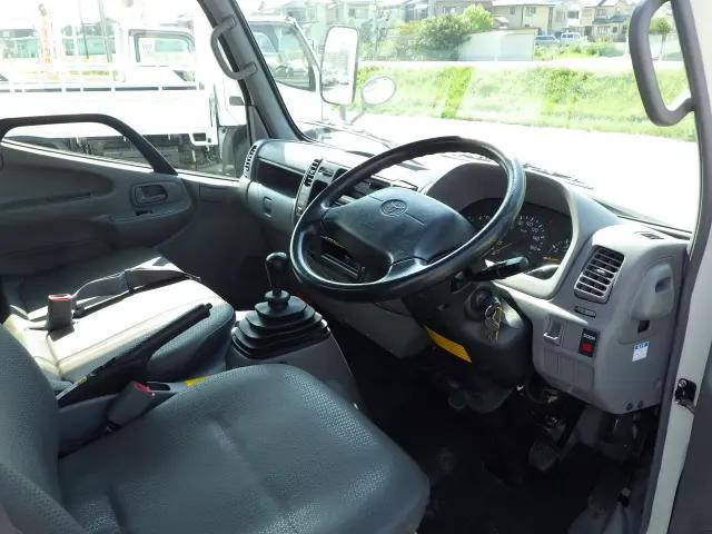 トヨタダイナパネルバン小型（2t・3t）[写真10]