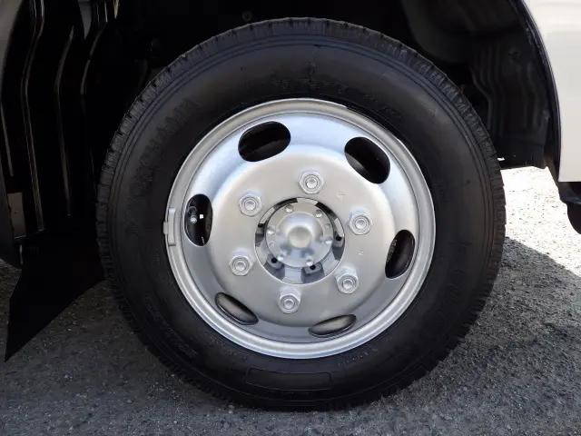 トヨタダイナパネルバン小型（2t・3t）[写真32]