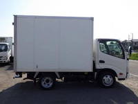 トヨタダイナパネルバン小型（2t・3t）[写真09]