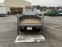 いすゞエルフ平ボディ小型（2t・3t）[写真11]