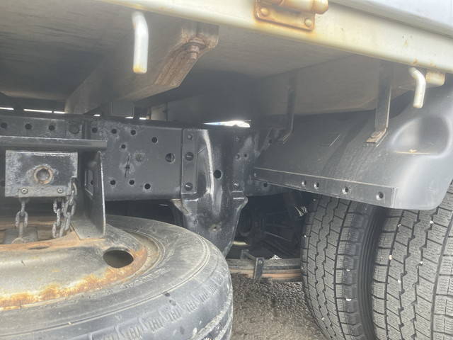 いすゞエルフ平ボディ小型（2t・3t）[写真23]