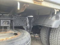 いすゞエルフ平ボディ小型（2t・3t）[写真24]