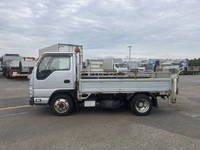 いすゞエルフ平ボディ小型（2t・3t）[写真05]