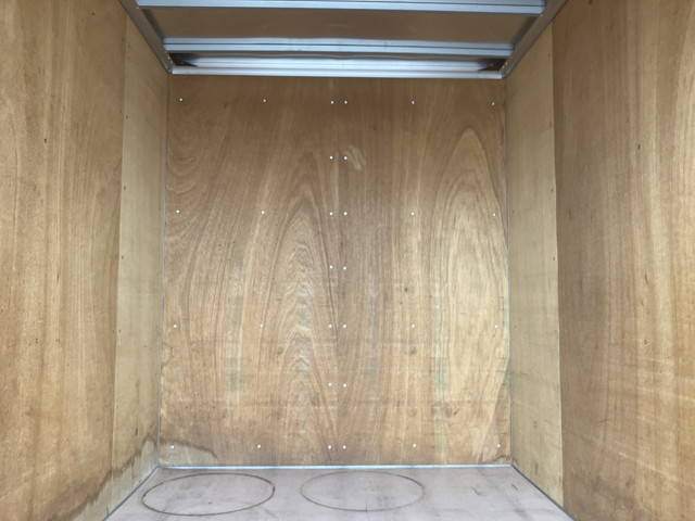 トヨタトヨエースアルミバン小型（2t・3t）[写真12]