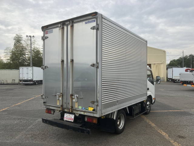 トヨタトヨエースアルミバン小型（2t・3t）[写真02]