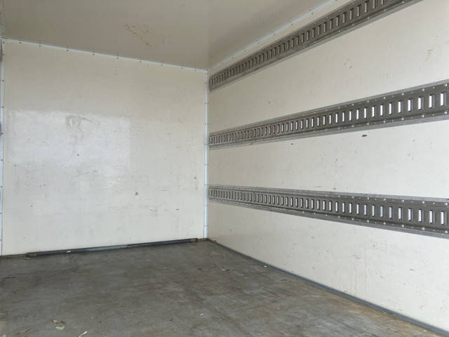 日野デュトロパネルバン小型（2t・3t）[写真10]