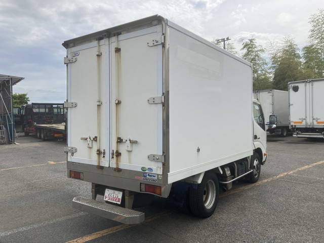 日野デュトロパネルバン小型（2t・3t）[写真02]