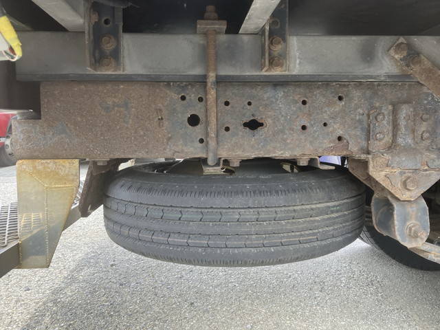 日野デュトロパネルバン小型（2t・3t）[写真24]