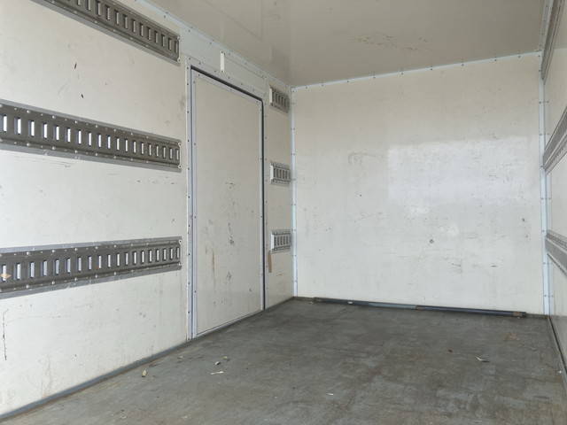 日野デュトロパネルバン小型（2t・3t）[写真09]