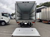 いすゞフォワード冷凍車（冷蔵車）中型（4t）[写真10]