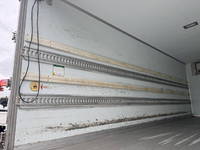 いすゞフォワード冷凍車（冷蔵車）中型（4t）[写真19]