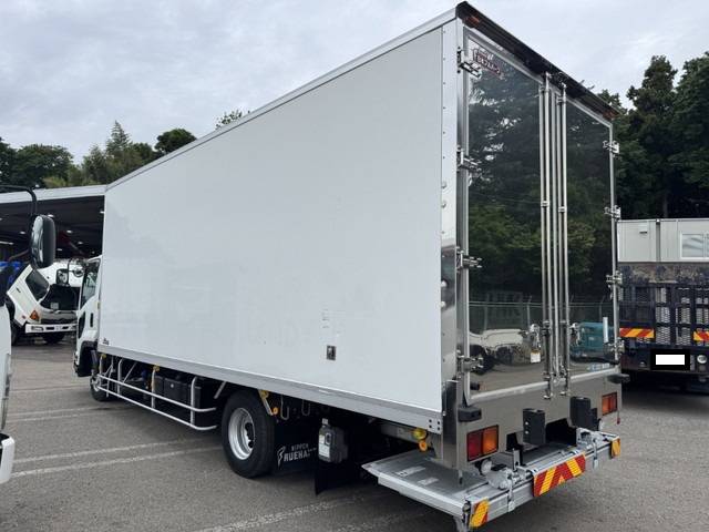 いすゞフォワード冷凍車（冷蔵車）中型（4t）[写真04]