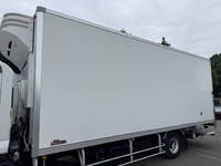 いすゞフォワード冷凍車（冷蔵車）中型（4t）[写真06]