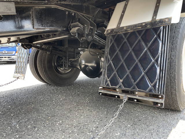 UDトラックスコンドル回送車中型（4t）[写真21]