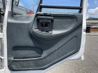 UDトラックスコンドル回送車中型（4t）[写真29]