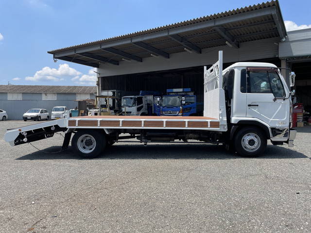 UDトラックスコンドル回送車中型（4t）[写真08]