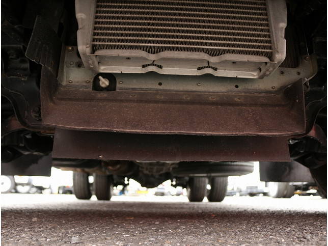 日野デュトロ平ボディ小型（2t・3t）[写真13]