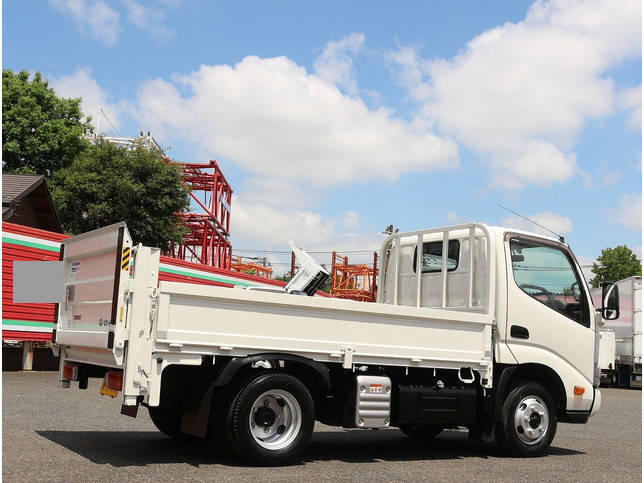 日野デュトロ平ボディ小型（2t・3t）[写真02]