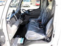 三菱ふそうキャンターダブルキャブ（Wキャブ）小型（2t・3t）[写真28]