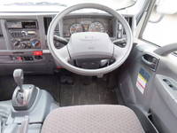 いすゞエルフセーフティローダー小型（2t・3t）[写真20]