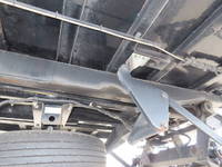 いすゞエルフセーフティローダー小型（2t・3t）[写真09]