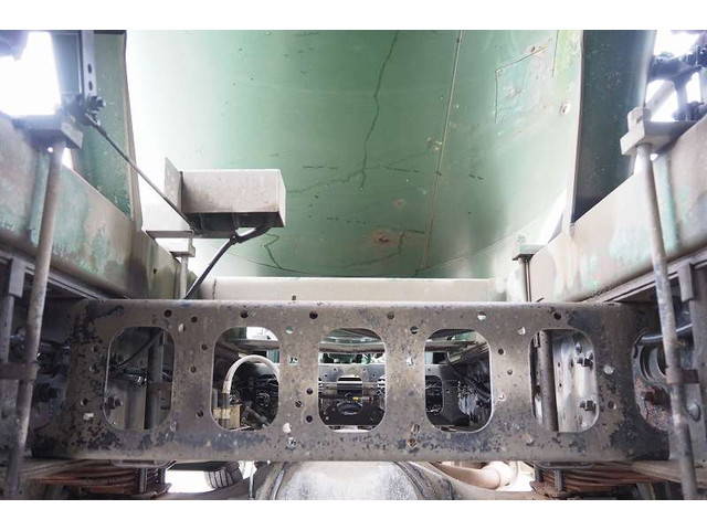 いすゞフォワードミキサー車（コンクリートミキサー）増トン（6t・8t）[写真26]