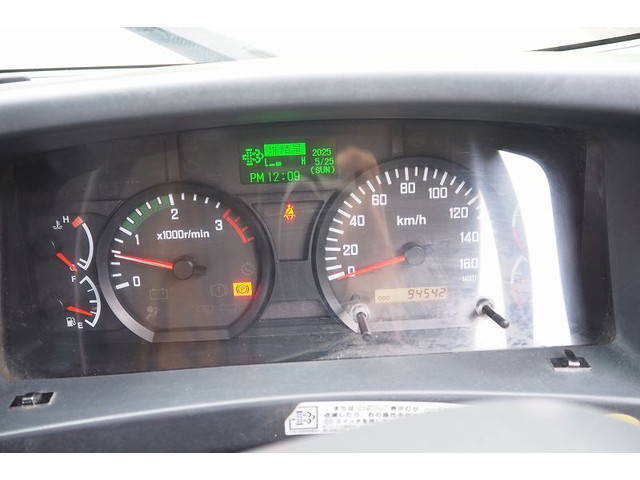 いすゞフォワードミキサー車（コンクリートミキサー）増トン（6t・8t）[写真39]