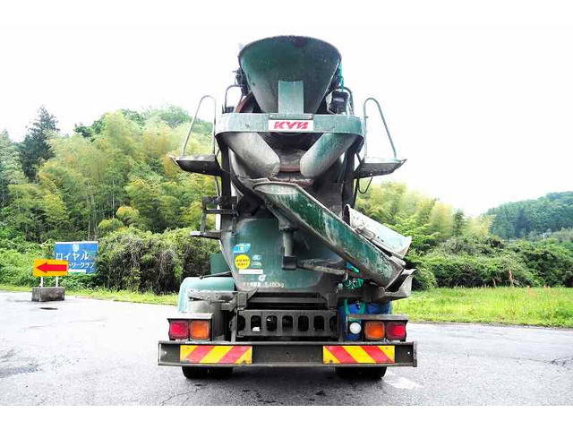 いすゞフォワードミキサー車（コンクリートミキサー）増トン（6t・8t）[写真04]