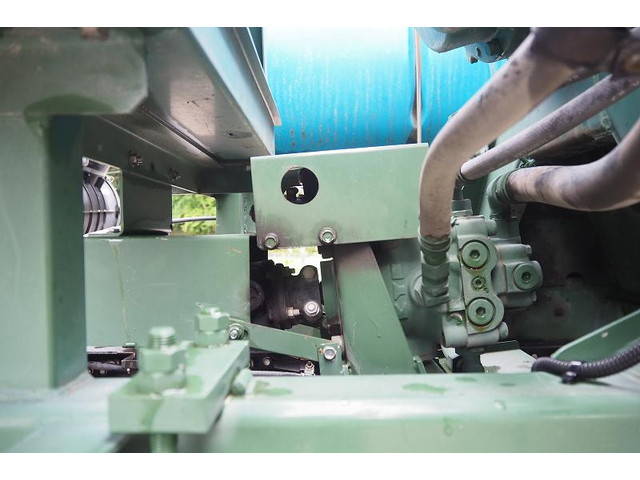 いすゞフォワードミキサー車（コンクリートミキサー）増トン（6t・8t）[写真09]