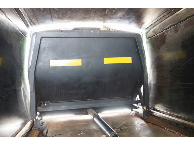 三菱ふそうファイターパッカー車（塵芥車）中型（4t）[写真15]