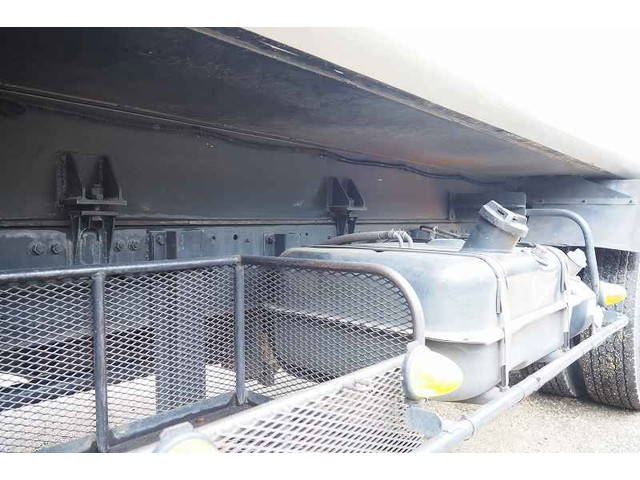 三菱ふそうファイターパッカー車（塵芥車）中型（4t）[写真23]