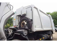 三菱ふそうファイターパッカー車（塵芥車）中型（4t）[写真27]