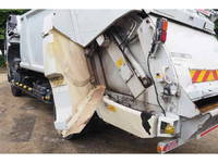 三菱ふそうファイターパッカー車（塵芥車）中型（4t）[写真30]