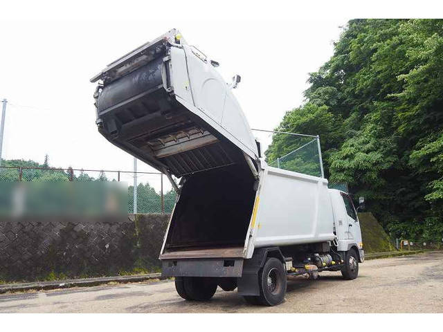 三菱ふそうファイターパッカー車（塵芥車）中型（4t）[写真03]