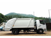 三菱ふそうファイターパッカー車（塵芥車）中型（4t）[写真07]
