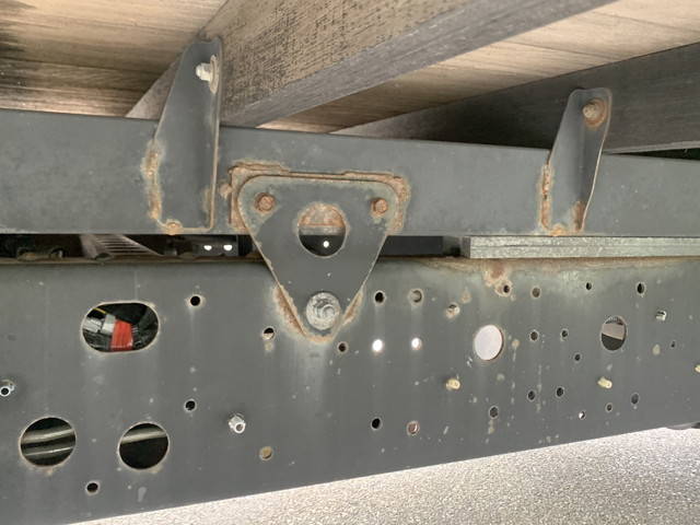 日野レンジャーアルミブロック中型（4t）[写真20]