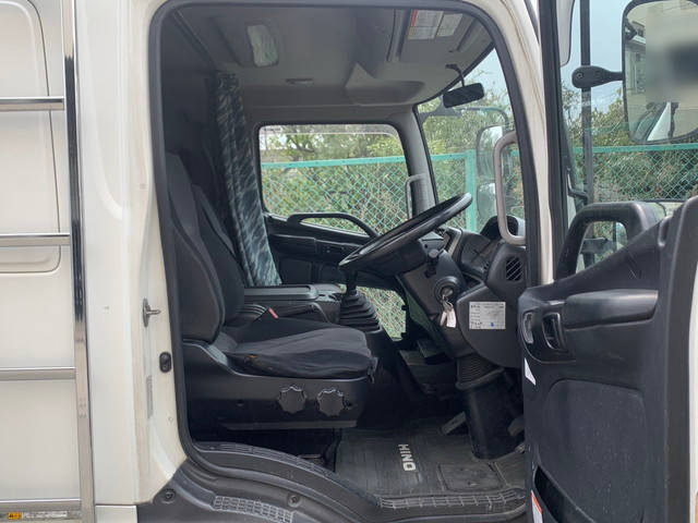 日野レンジャーアルミブロック中型（4t）[写真07]