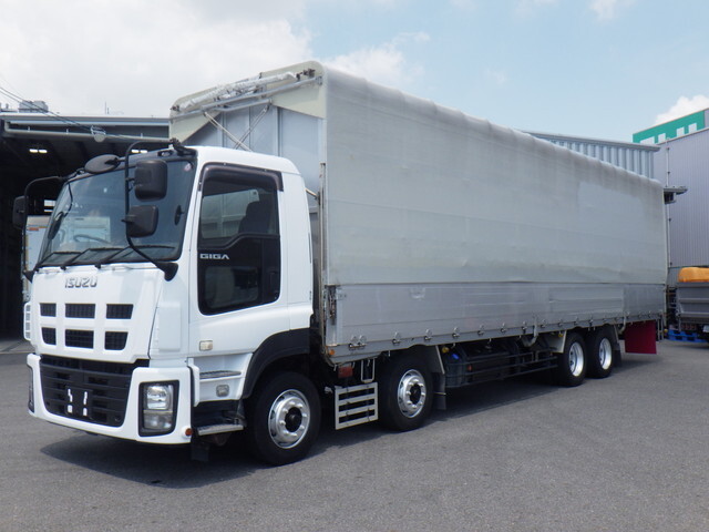 いすゞギガ幌ウイング大型（10t）[写真03]