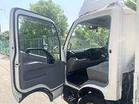 日野デュトロ平ボディ小型（2t・3t）[写真28]