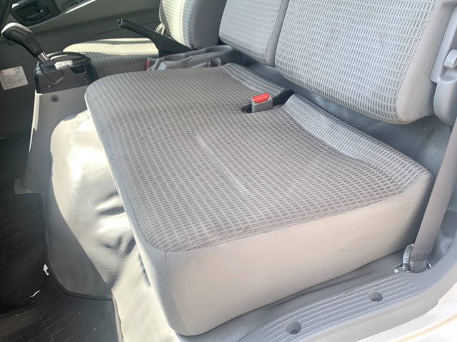 日野デュトロ平ボディ小型（2t・3t）[写真28]