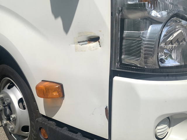 日野デュトロ平ボディ小型（2t・3t）[写真33]