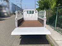 いすゞエルフ平ボディ小型（2t・3t）[写真11]