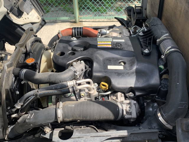 いすゞエルフ平ボディ小型（2t・3t）[写真16]