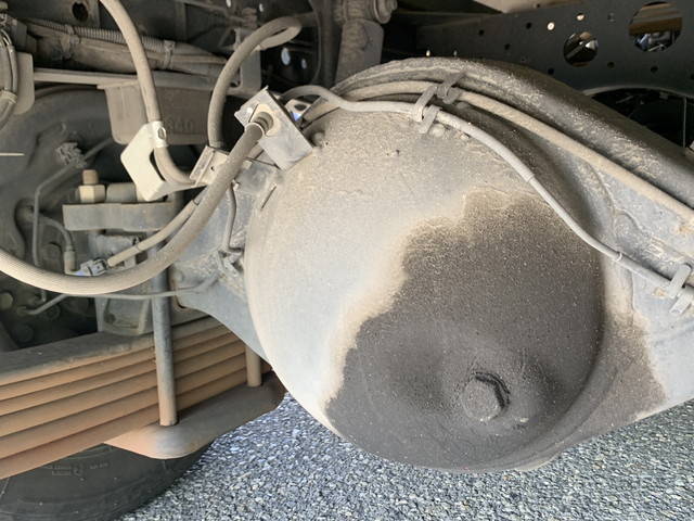 いすゞエルフ平ボディ小型（2t・3t）[写真26]