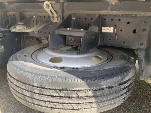 いすゞエルフ平ボディ小型（2t・3t）[写真27]