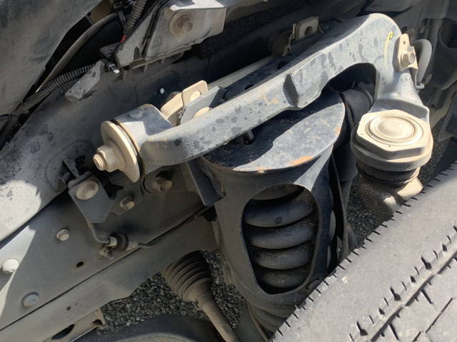 いすゞエルフ平ボディ小型（2t・3t）[写真28]